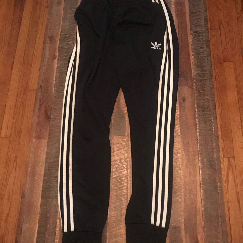 adidas jogger sweatpants